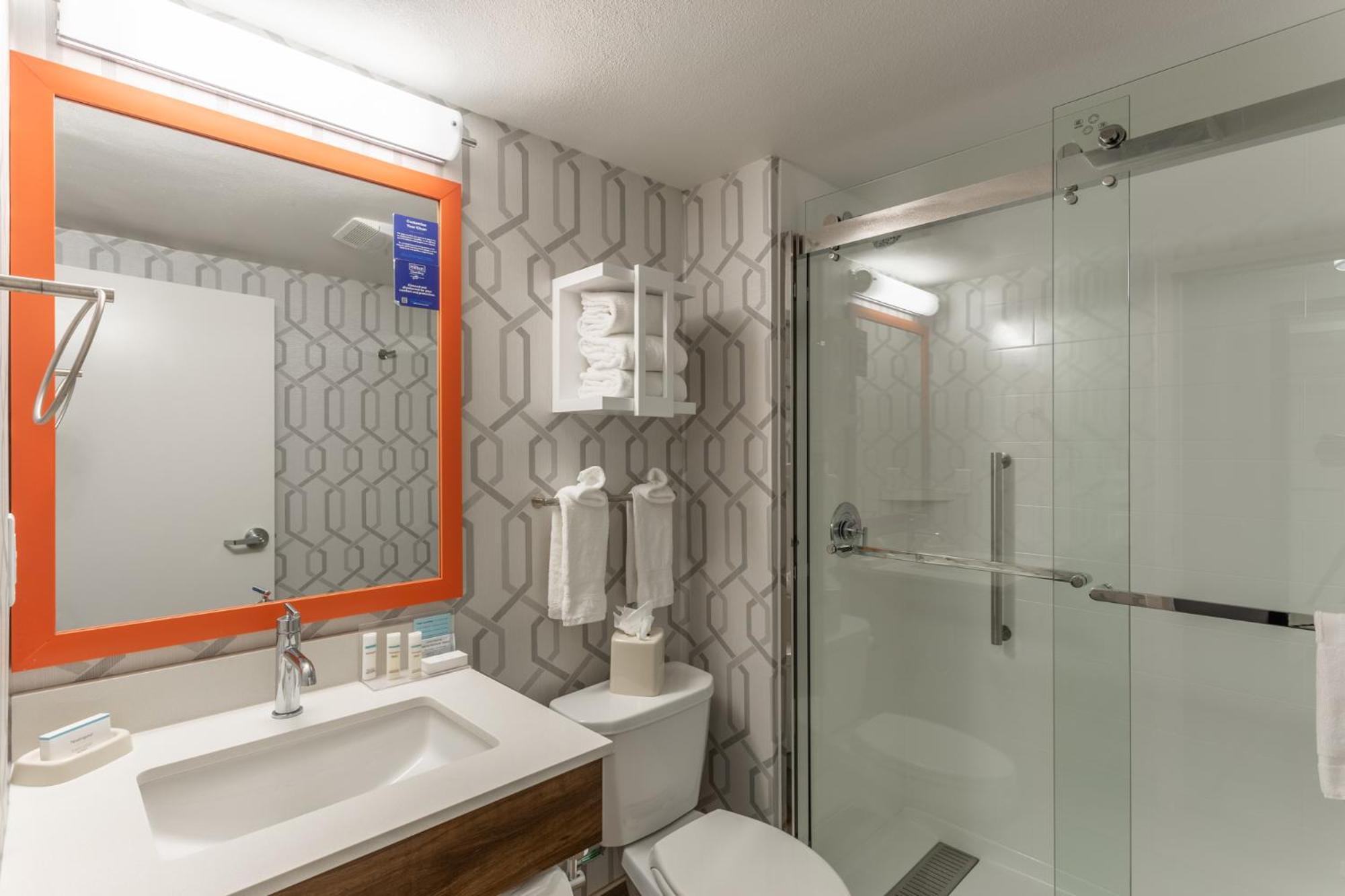 Hampton Inn Madison East Towne Mall Area Eksteriør bilde