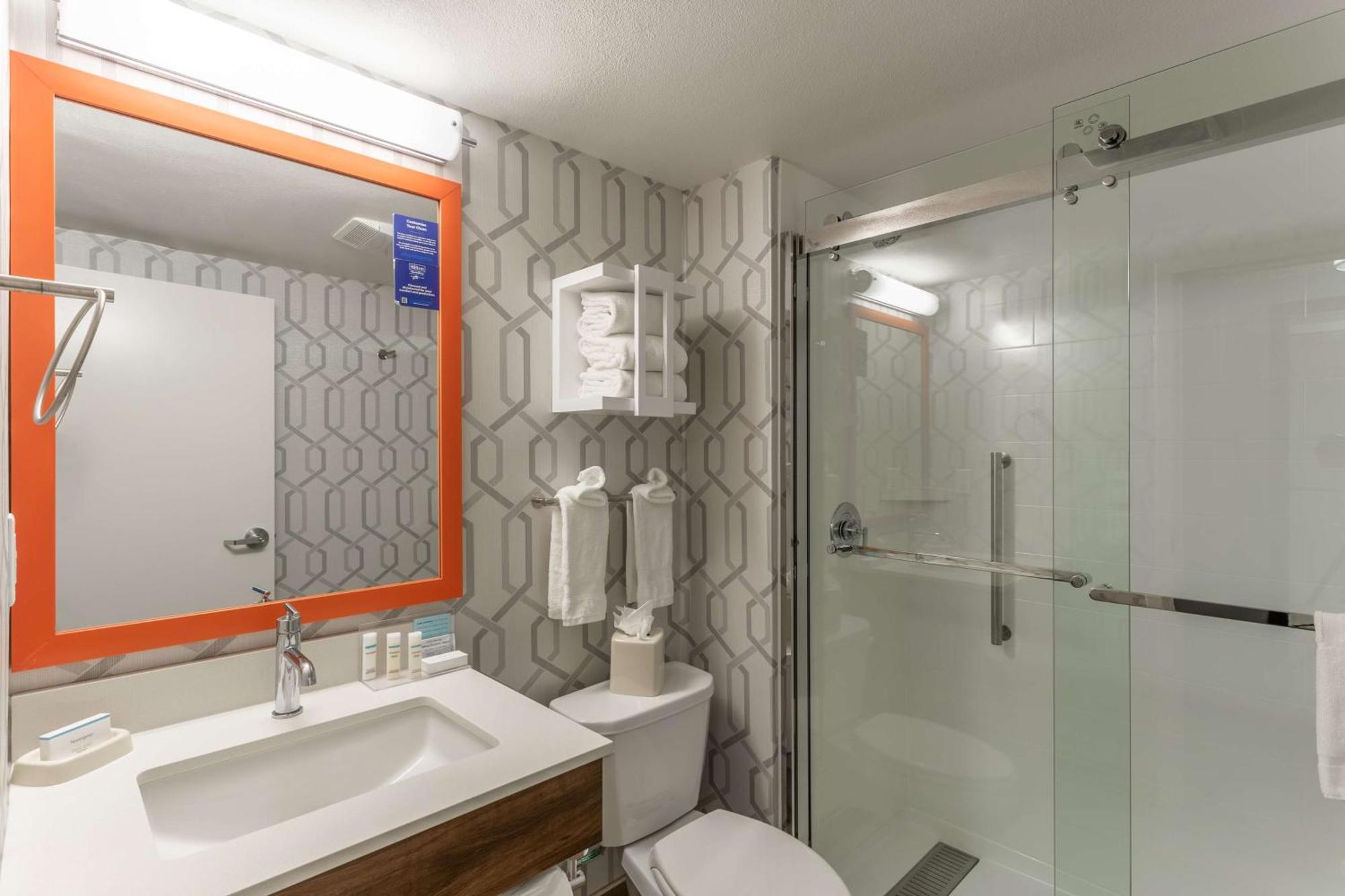 Hampton Inn Madison East Towne Mall Area Eksteriør bilde
