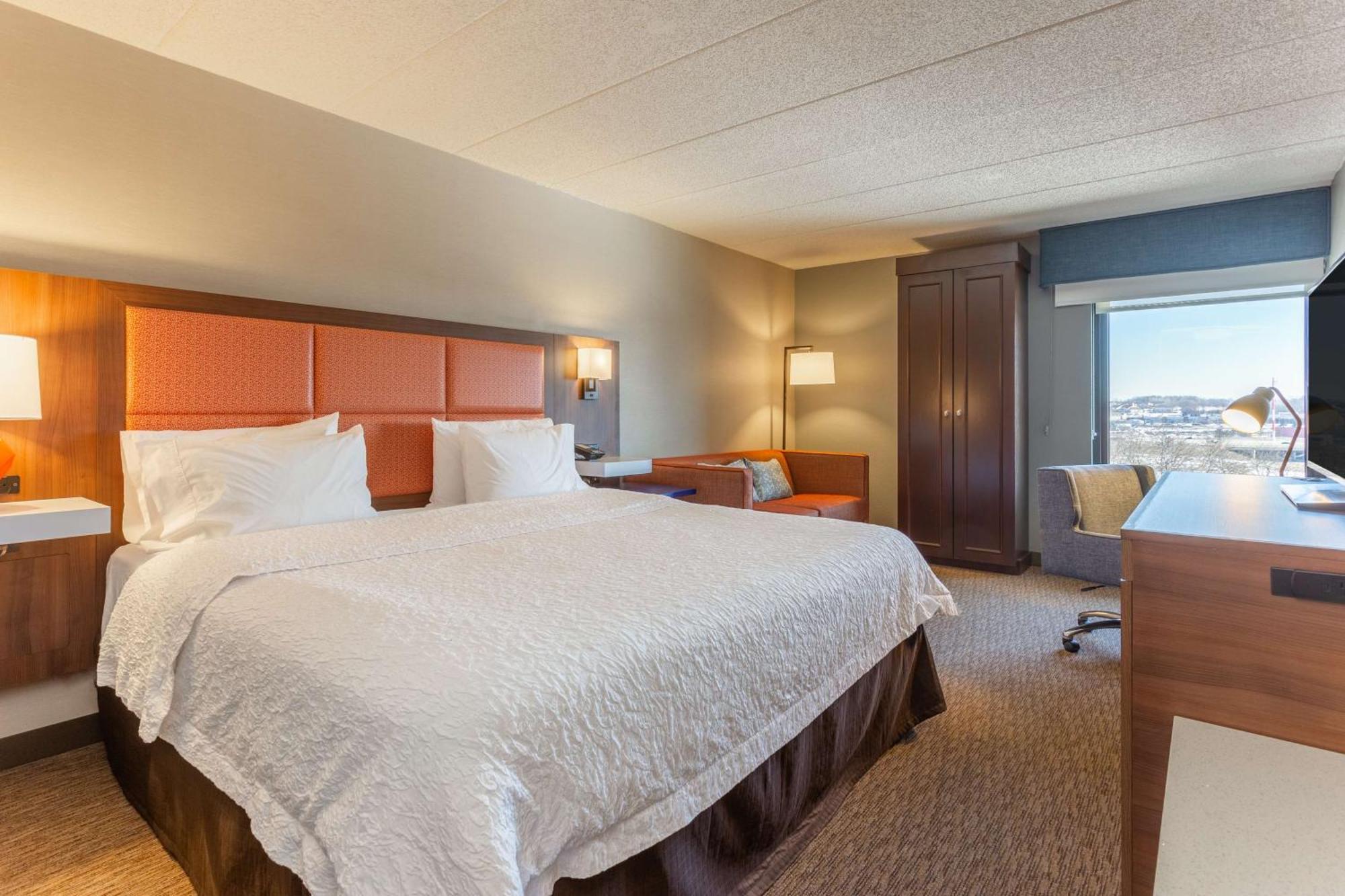 Hampton Inn Madison East Towne Mall Area Eksteriør bilde