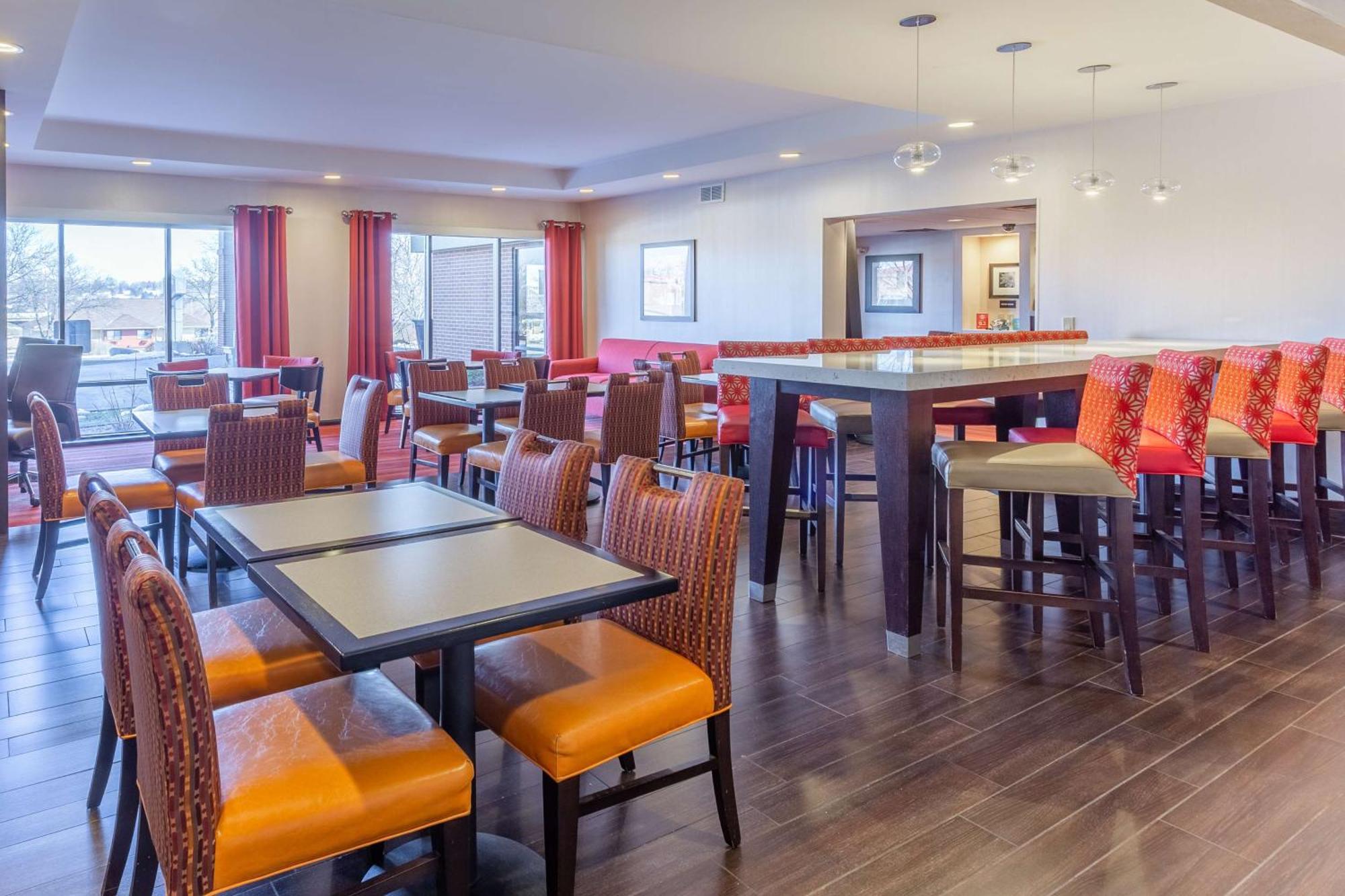 Hampton Inn Madison East Towne Mall Area Eksteriør bilde