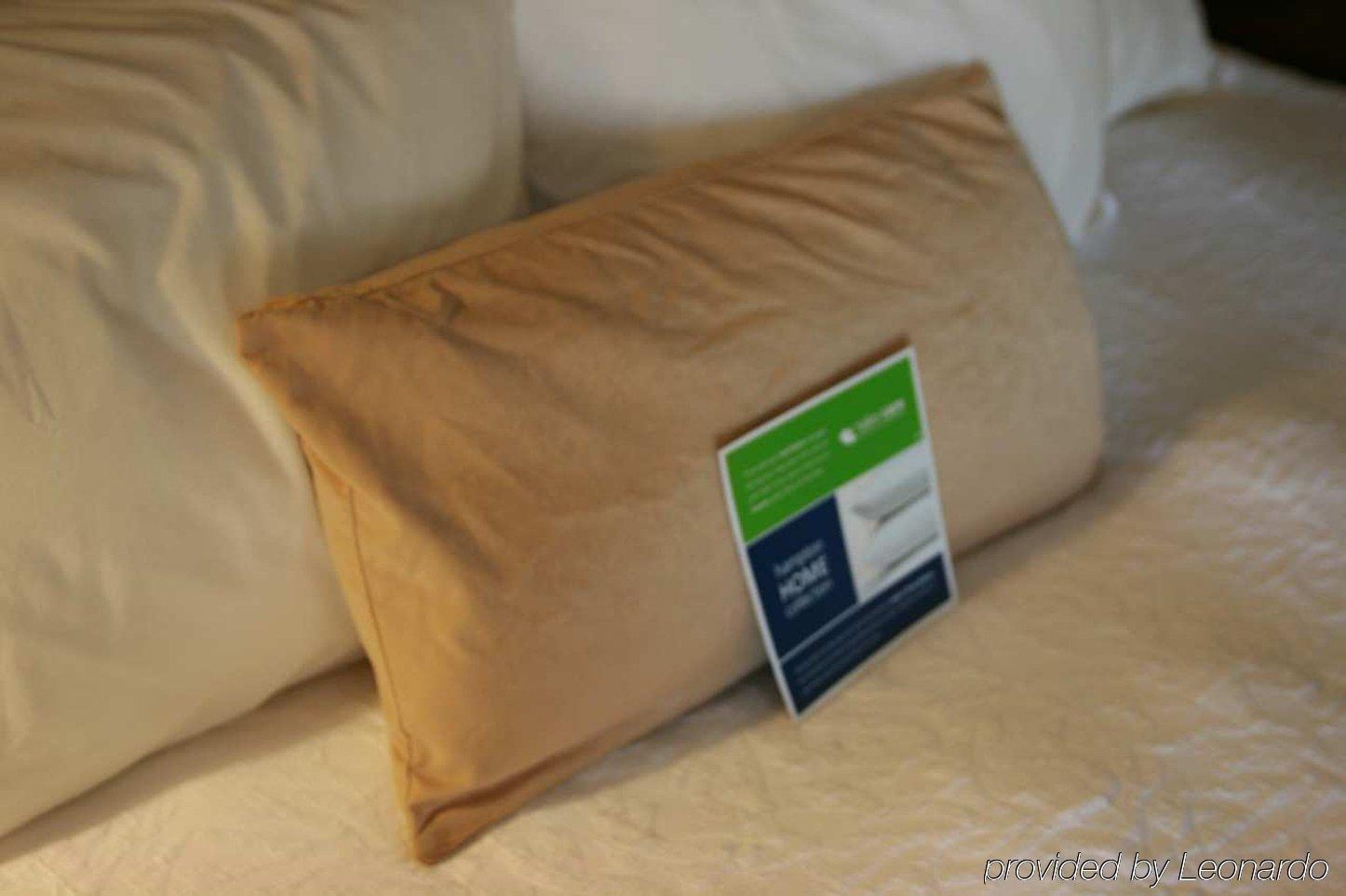 Hampton Inn Madison East Towne Mall Area Eksteriør bilde