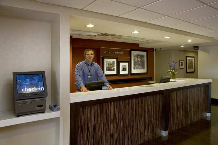 Hampton Inn Madison East Towne Mall Area Interiør bilde